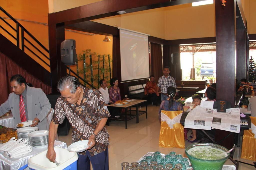 Hotel Sing A Song Pematangsiantar Dış mekan fotoğraf